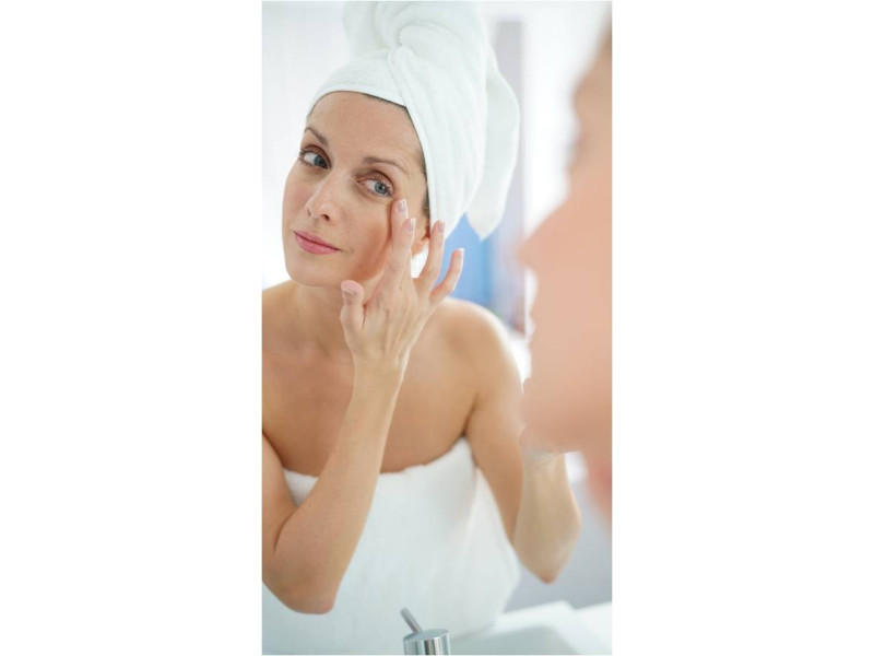 Zao Organic Pro-Age Eye Contour – Βιολογική Κρέμα ματιών αντιγήρανσης & σύσφιξης για όλους τους τύπους δέρματος