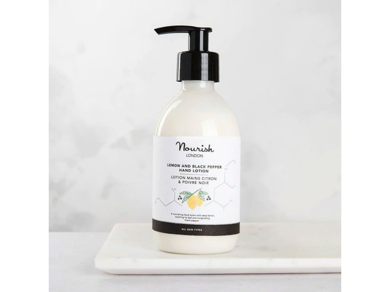 Nourish London Lemon & Black Pepper Hand Lotion – Φυσική Λοσιόν Χεριών Με Λεμόνι & Μαύρο Πιπέρι