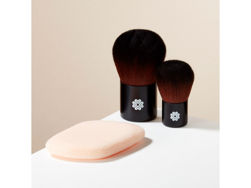 Lily Lolo Baby Buki Brush – Vegan πινέλο mineral μακιγιάζ ακριβείας