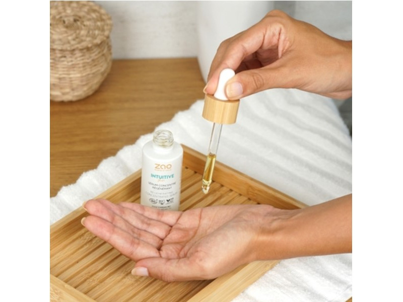 Zao Organic Skin Intuitive Regenerating Concentrated Serum – Βιολογικός Συμπυκνωμένος ορός αναγέννησης για κανονικές έως πολύ ξηρές επιδερμίδες